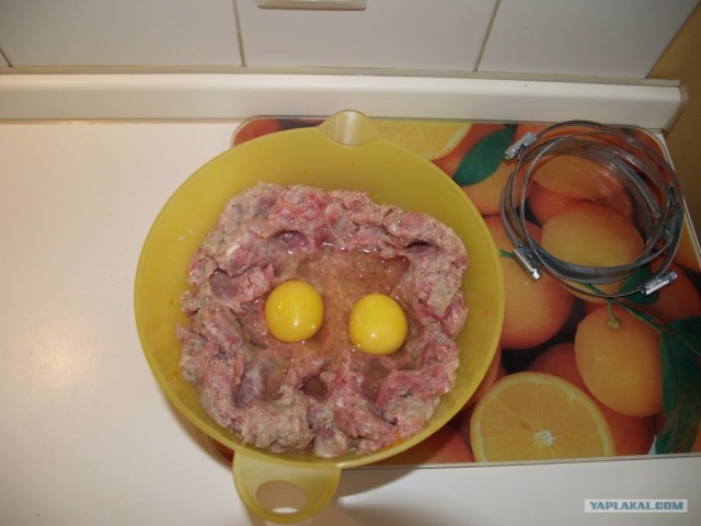 Тихой сапой...