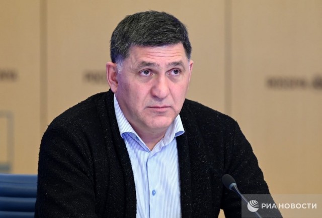 Заслуженного артиста России Пускепалиса наградили