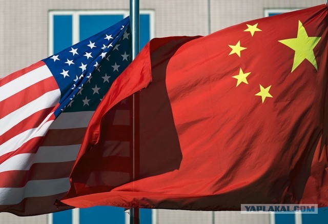 Китай заморозил общение с США на высшем уровне