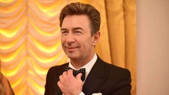 А почему женщин раздражает "являющийся на диване" муж?