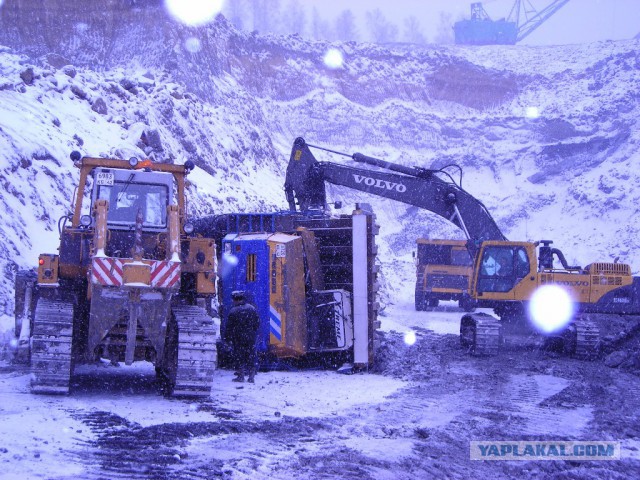 Утопили Камацу
