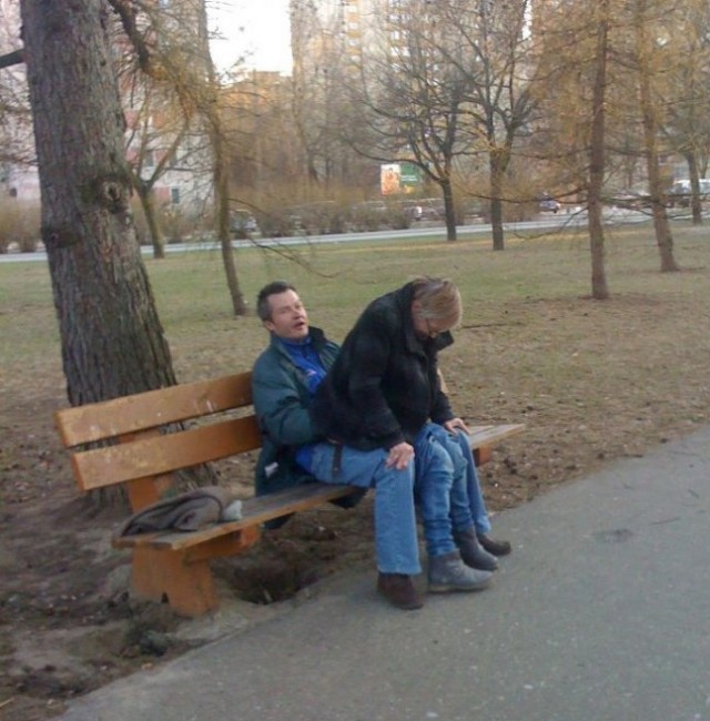 На территории бизнес центра…