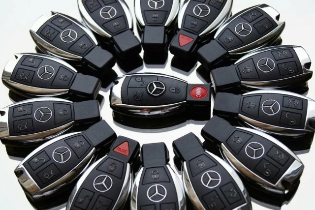 Россияне, которые владеют автомобилями Mercedes-Benz, больше не смогут заказать дубликаты ключей