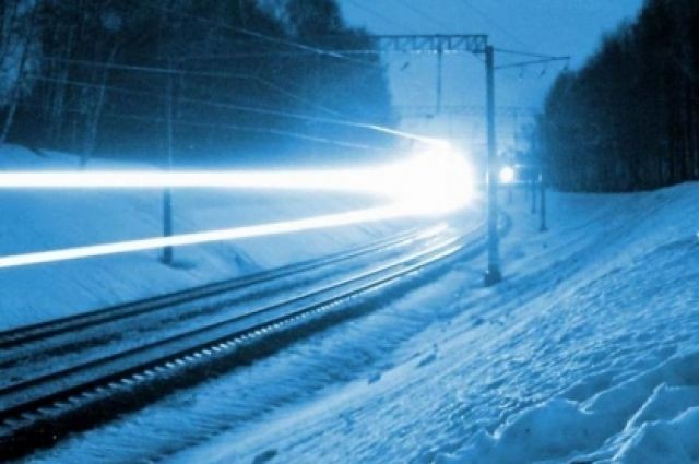 Машинисты спасли замерзающего ребенка на путях под Новосибирском