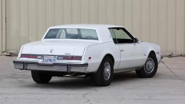 Oldsmobile Toronado Gen1 1966–70