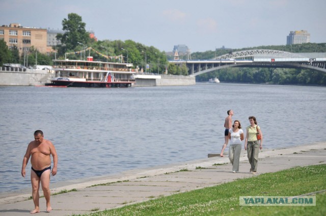 Как купались в Москве-реке
