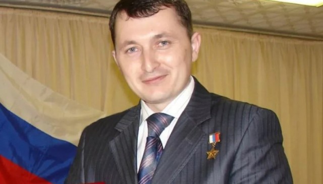 Как сложилась судьба единственного Героя Российской Федерации, лишённого этого звания