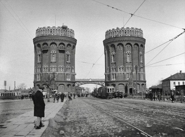 Москва и москвичи. Двадцатый век. 03.03.2025