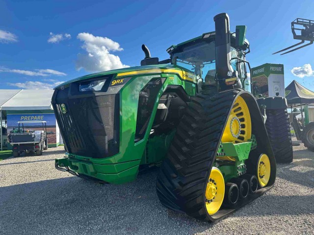 Экскурсия по миру сельхозмонстров. Farm Progress Show 2025