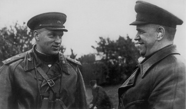 Путешественник во времени. Фото 1943 года!
