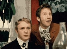 «Отдыхающая молодая женщина»