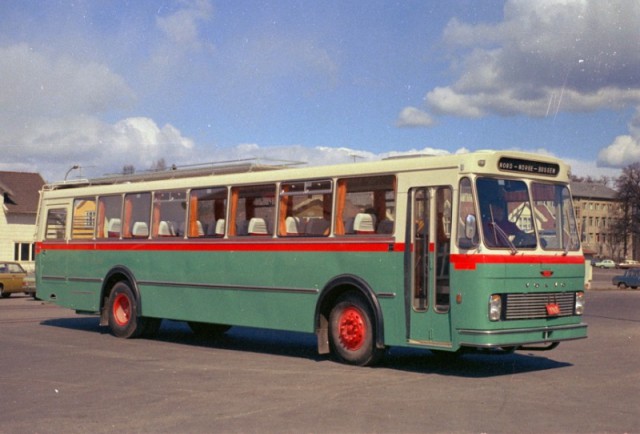 Игра на ЯПе: Угадай АВТО-9