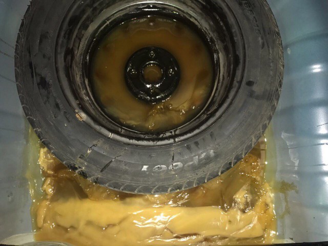 40 кг мёда в багажнике