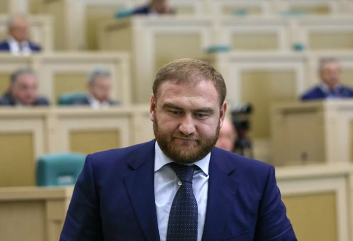 Бастрыкин и Чайка приняли участие в задержании сенатора в Совфеде