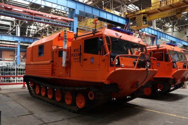 «Ураганная» столовая. Мобильный пункт питания на ракетовозе МАЗ-543
