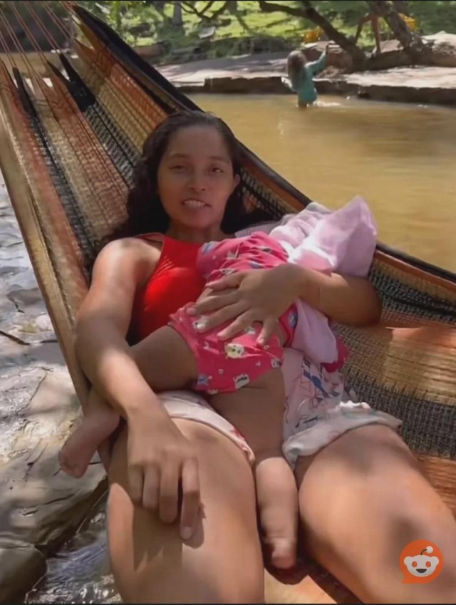 Показалось