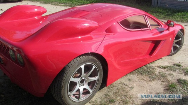 Беларус собрал реплику McLaren F1 из Peugeot