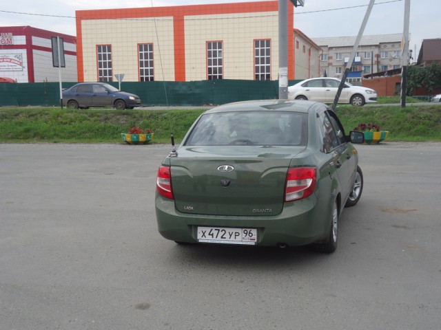 А на каких машинах ездят сами ЯПовцы?