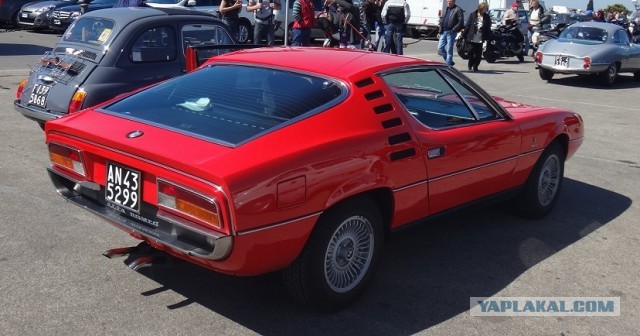 Alfa Romeo Montreal. "Ferrari для бедных". Красивых автофото пост
