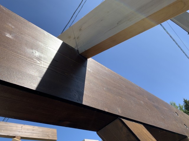 Навес для авто из бруса своими руками