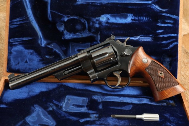 Патрон .357 Magnum и револьвер S&W Model 27-2
