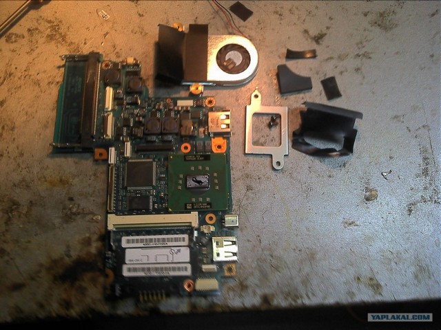 История Sony T250