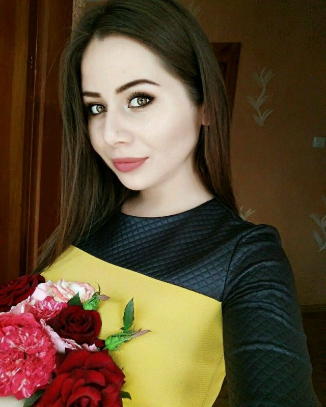 Фото девушек из социальных сетей