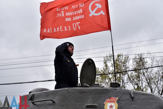 Мирные жители, вышедшие на митинг, разозлили военных РФ в Херсоне