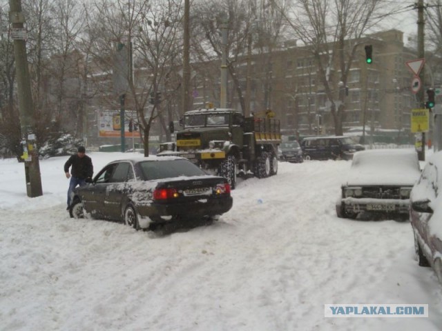 23 марта. Киев. Весна.