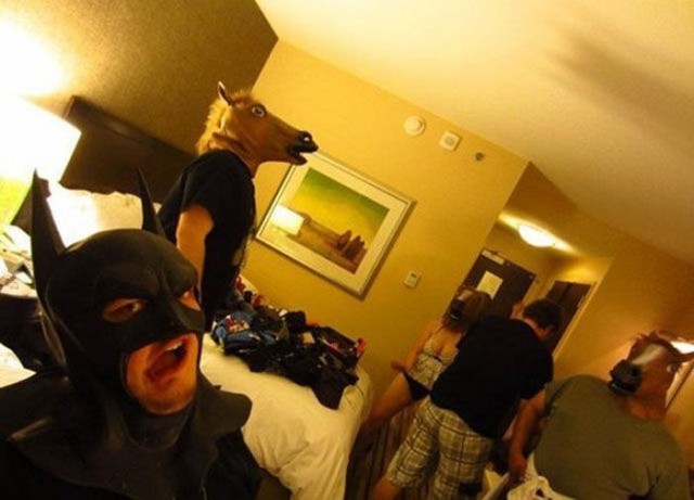 Скромная вечеринка в гетто!