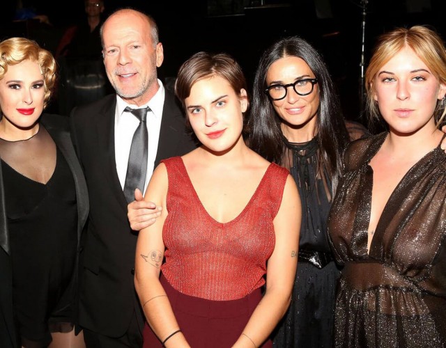 Слай и его девчули