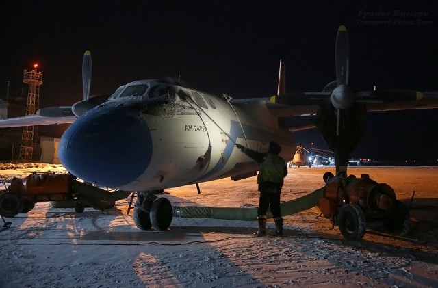 Сквозь тьму полярной ночи. Авиация Таймыра