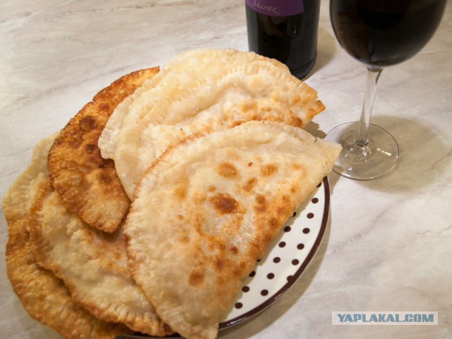 Шведский стол для Ати, Кулинары поздравляют