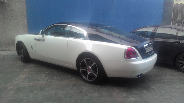 Уникальные авто в нашем дворе