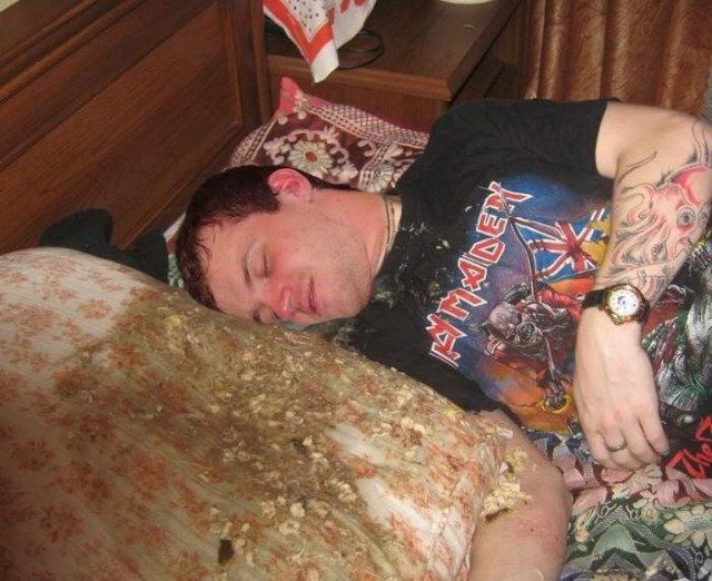 Ужасы и приколы из соцсетей 18+