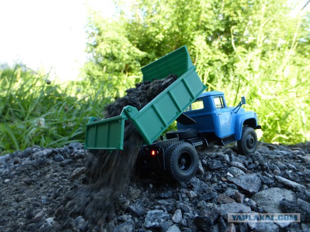 Модель ЗИЛ130 на р\у в масштабе 1:43