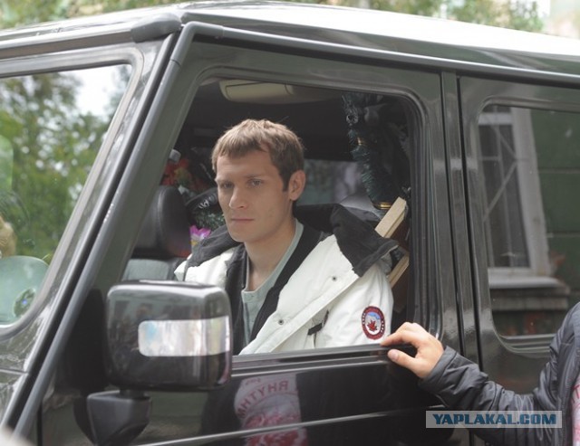 В Красноярске женщина закатила скандал в такси из-за 2 рублей сдачи
