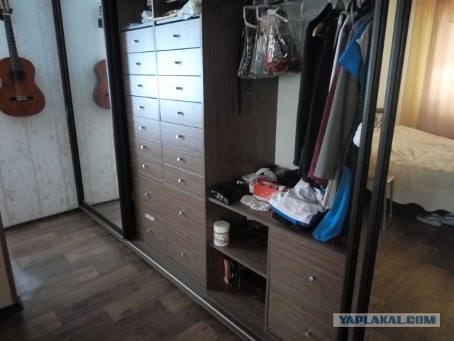 Нестандартный шкаф в стандартной хрущёвке