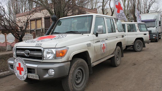 Легендарный, железный и ламповый Land Cruiser 76