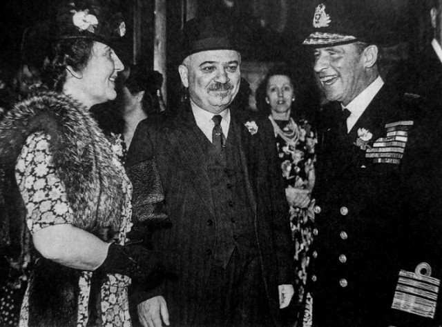 О трудностях организации ленд-лиза в 1941 году.А вы не ждите, что вам здесь откроют кран и все пойдет широкой струей