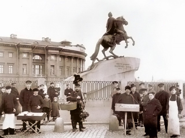Прогулка по Санкт-Петербургу 1900 года