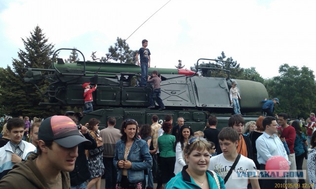 День Победы в Мариуполе