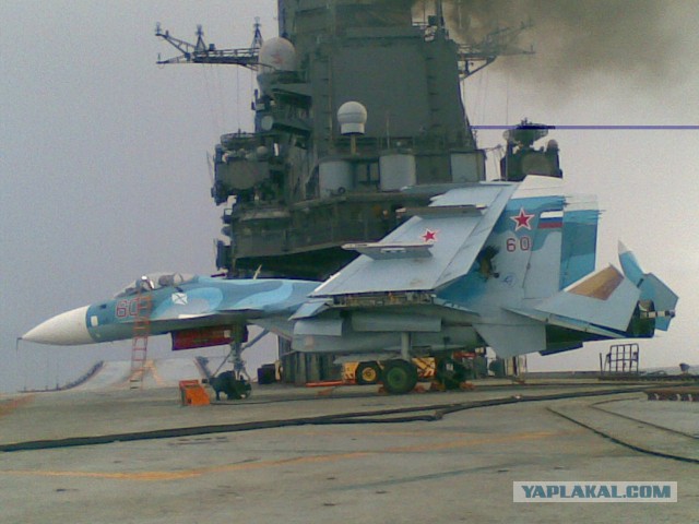 Авианосец «Адмирал Кузнецов». Или как его ласково называют моряки - "Кузя"