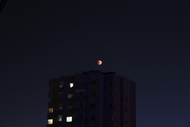 Самое долгое лунное затмение в XXI веке