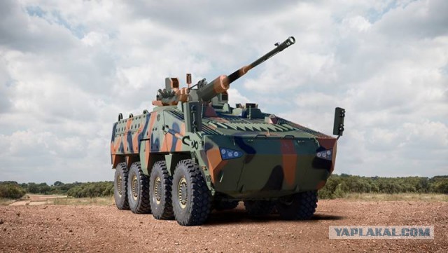 «Бумеранг» VS БТР-80. Зачем Российской армии «тяжёлые колеса»?