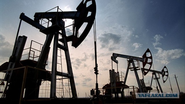 Саудовская Аравия увеличит добычу нефти из-за срыва сделки ОПЕК