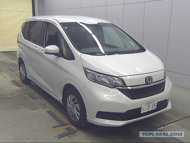 АВТОВАЗ 15 мая перезапустил массовое производство фургонов и универсалов Lada Largus
