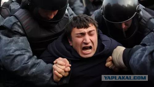 Губернатор Курганской области Вадим Шумков дал диаспорам 24 часа на самоликвидацию.