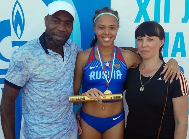 Спортсменки