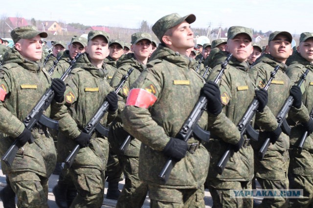 АК-12 и АЕК-971